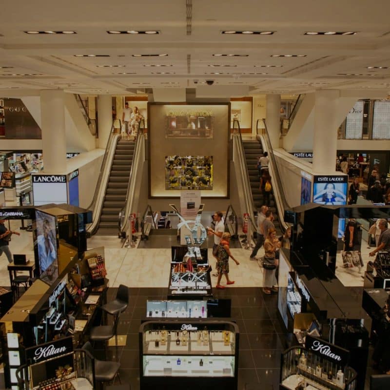 LED retail displays in a mall